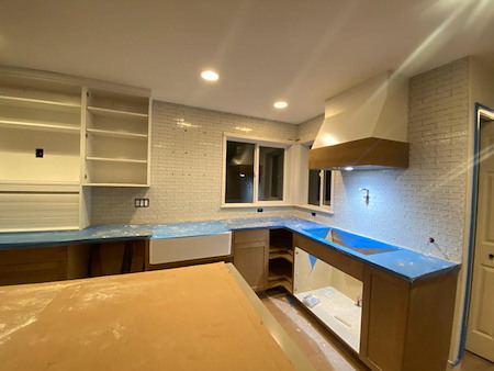 Custom Kitchen Cabinets vs Semi-Custom Cabinets in Bellevue Homes