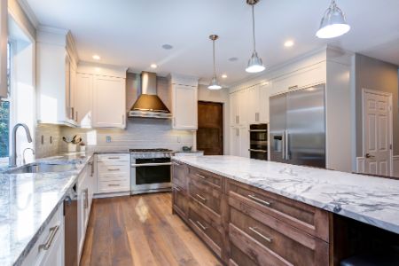 Custom Kitchen Remodeling Solutions Tailored to Your Needs
