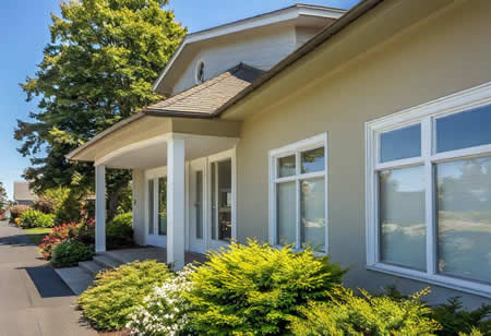 How Often Should You Repaint Your Home in Edmonds?