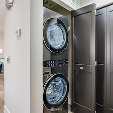 Bellevue-Condo-Transformation-KG-Construction-Completes-Stunning-Whole-Home-Remodel 14
