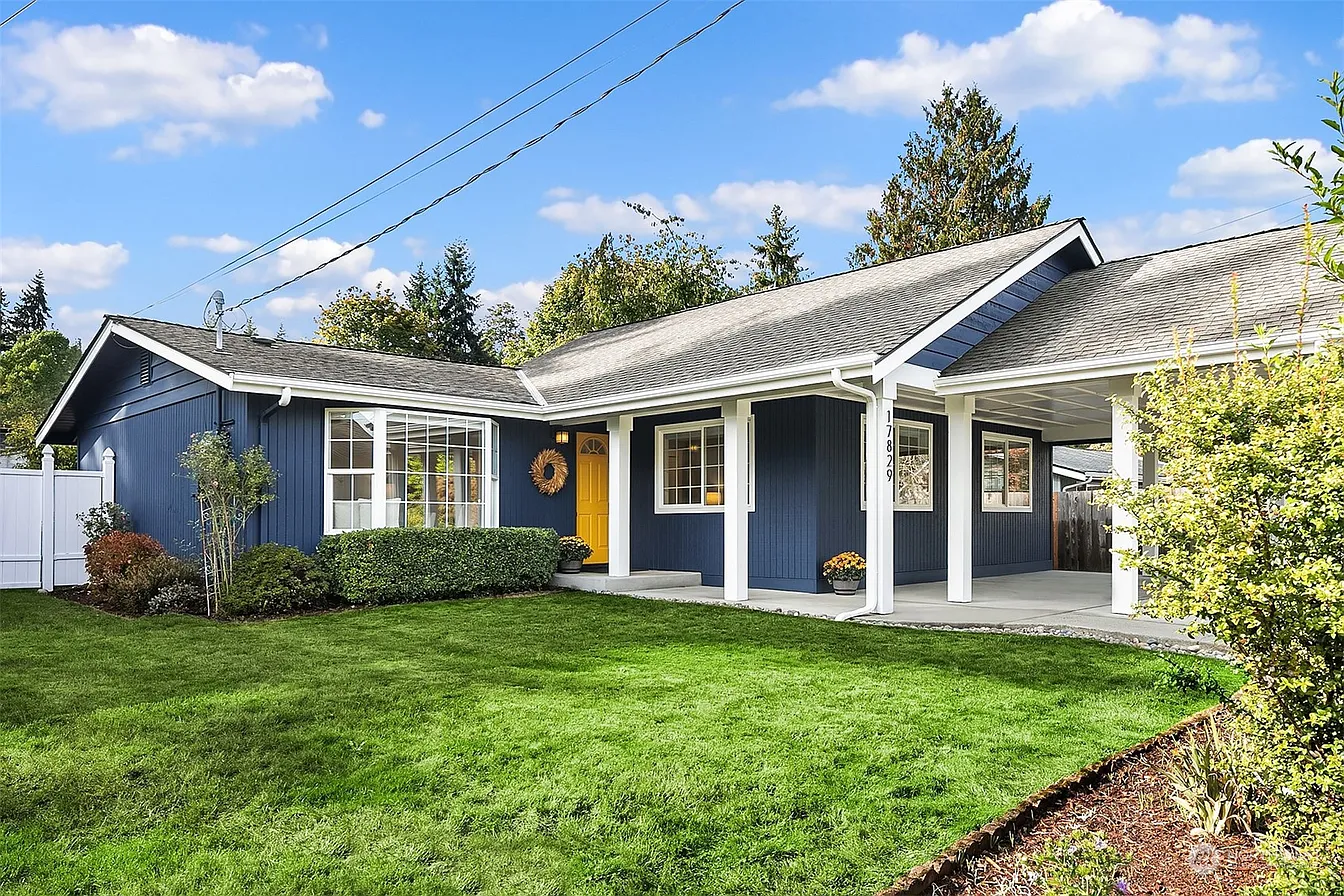 Edmonds Home Gets a Striking Modern Makeover with KG Construction!
