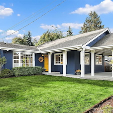 Edmonds-Home-Gets-a-Striking-Modern-Makeover-with-KG-Construction 1