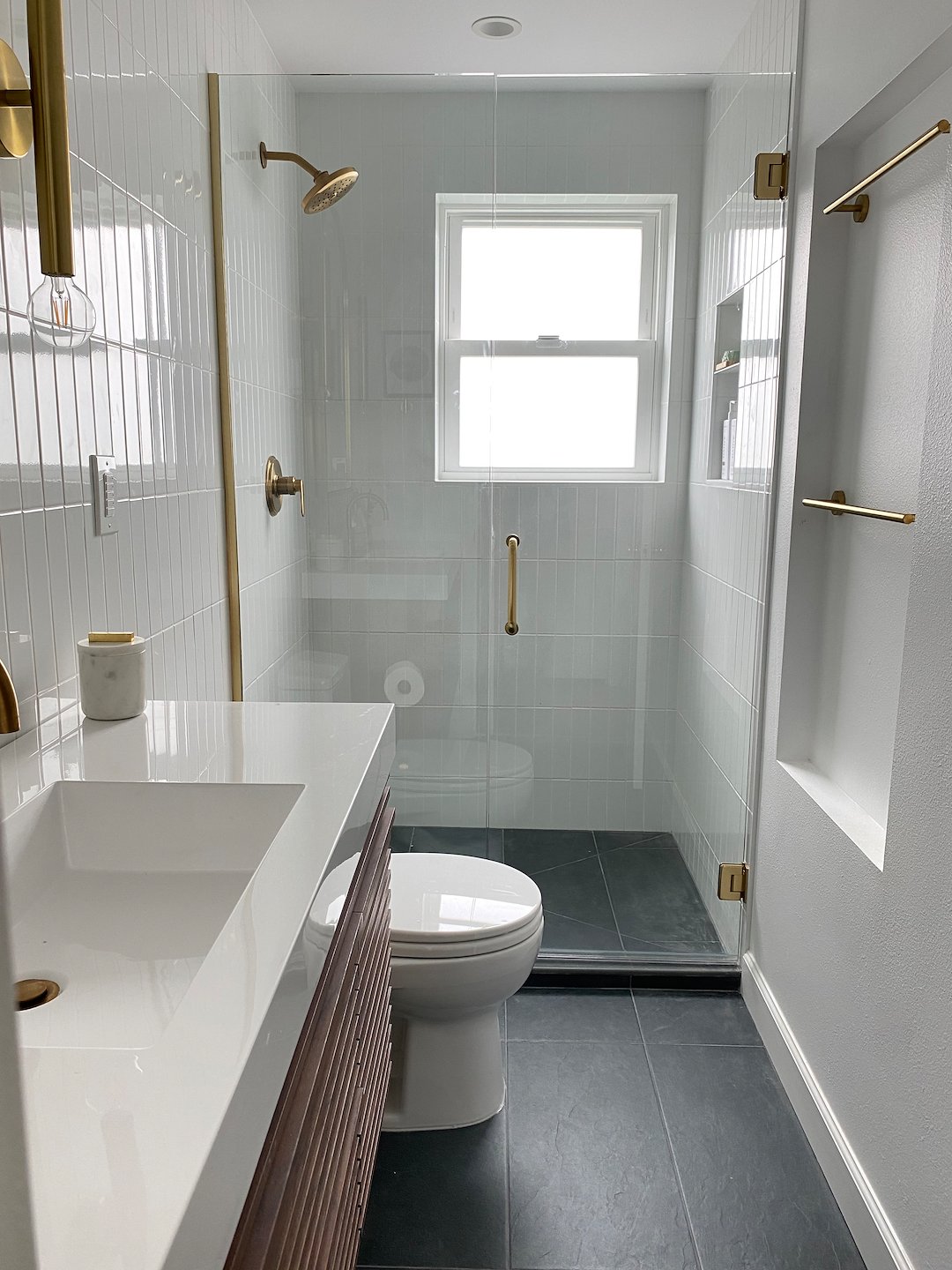 Modern Bathroom Remodel in Edmonds, WA – Custom Tile Shower & Heated Floors